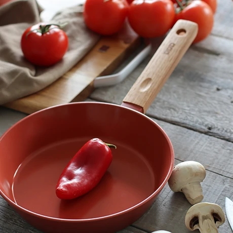 Poêle Ector Induction Aluminium Revêtu Manche En Bois 20 Cm Rouge – Image 4