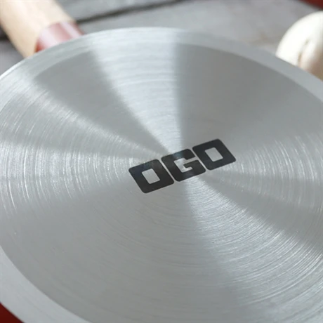 Poêle Ector Induction Aluminium Revêtu Manche En Bois 24 Cm Rouge – Image 4