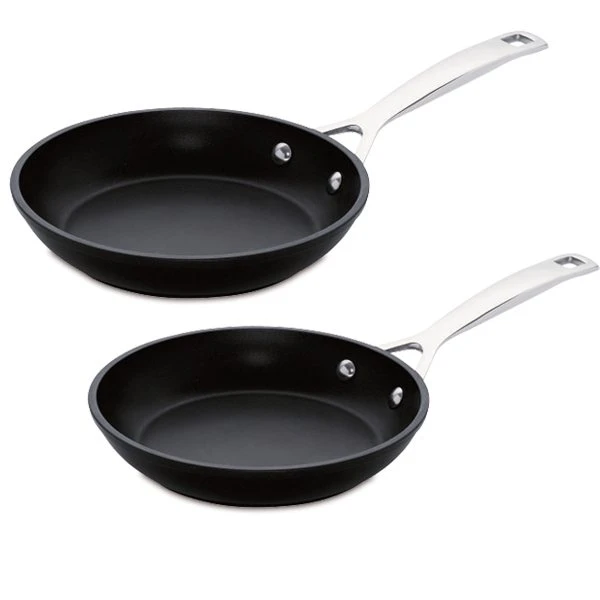 Le Creuset Lot 2 Poêles 24 Et 28 Cm Les Forgées